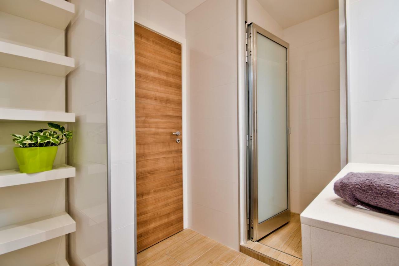 Spinola Park - The One Bedroom Loft Saint Julian's エクステリア 写真