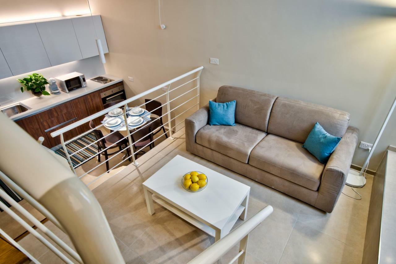 Spinola Park - The One Bedroom Loft Saint Julian's エクステリア 写真